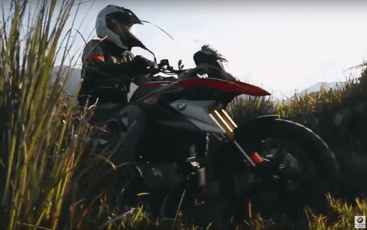 BMW G 310 GS 2018 na nowym wideo. G 310 GS w akcji