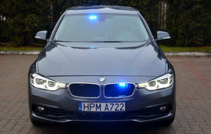 Nieoznakowane, policyjne BMW wyjechało na drogi. Jak rozpoznać BMW policji?