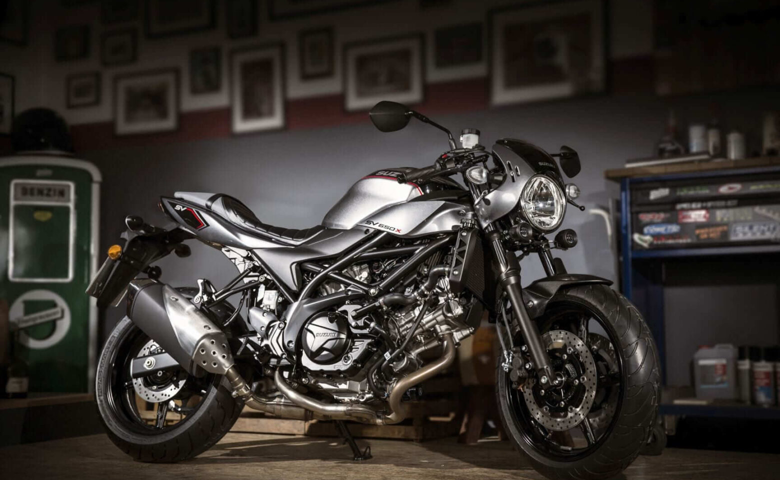Suzuki SV650X trafia do oferty Suzuki. Nowość Suzuki 2018