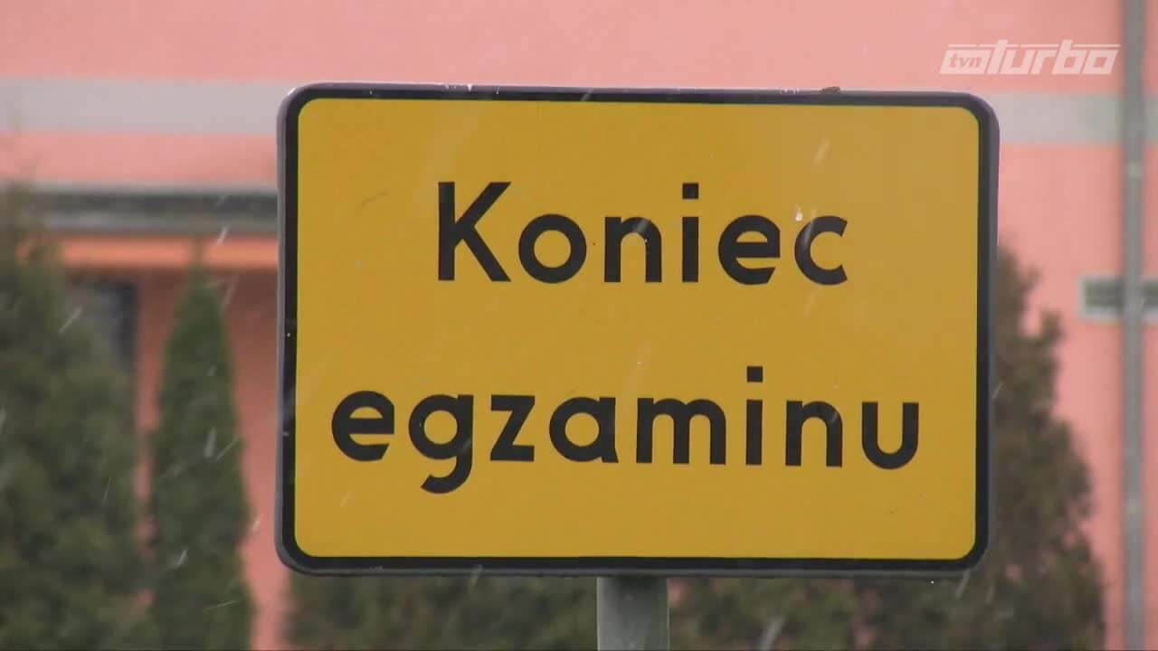 Za brak dowodu i polisy OC wciąż grozi mandat. Przepisy nie weszły w życie