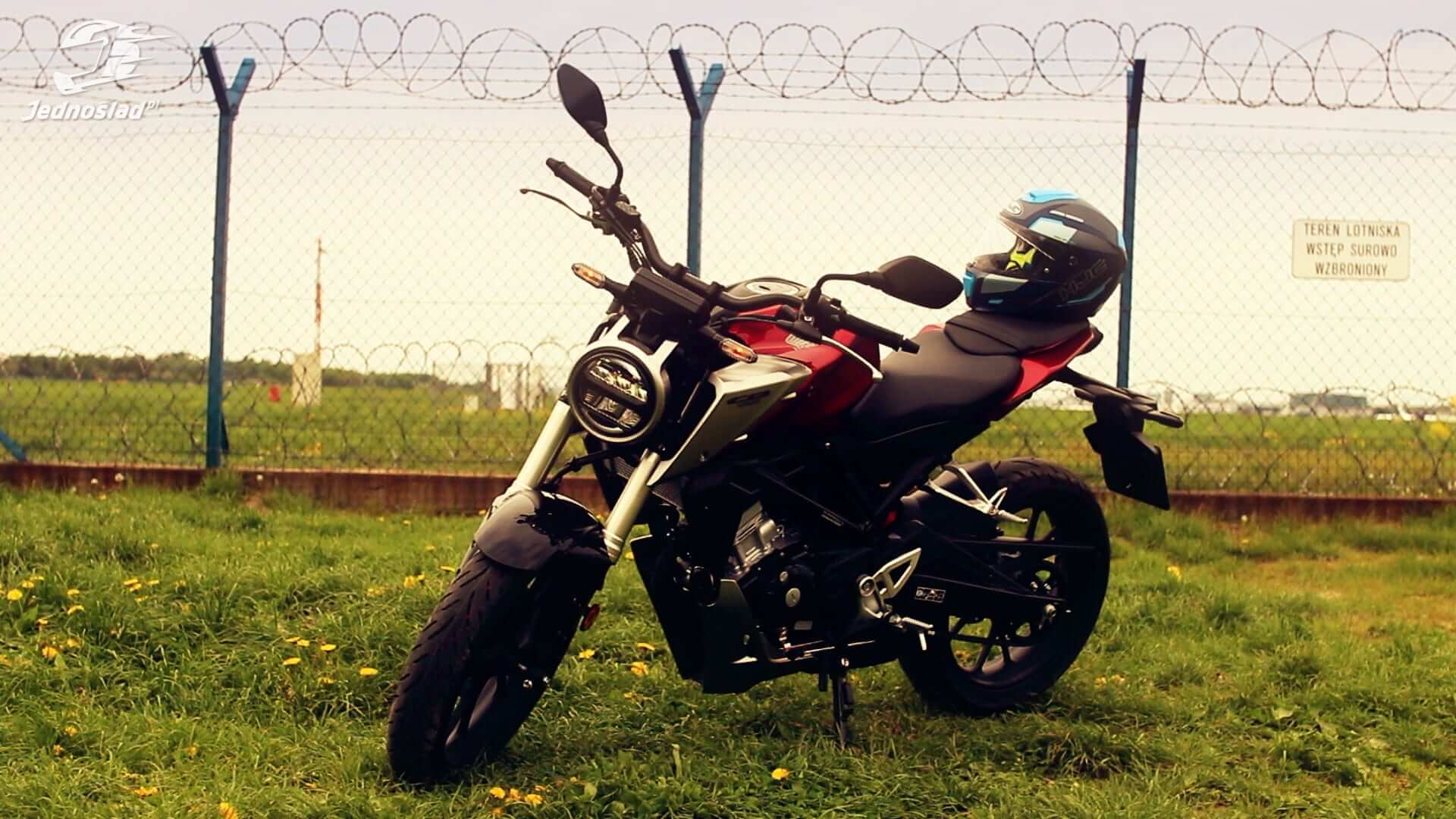 Honda CB125R 2018: Jeden z najszybszych motocykli 125 na prawo jazdy B