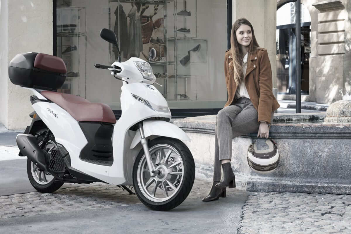Peugeot Belville 2018. Luksusowy skuter 125 na dużych kołach