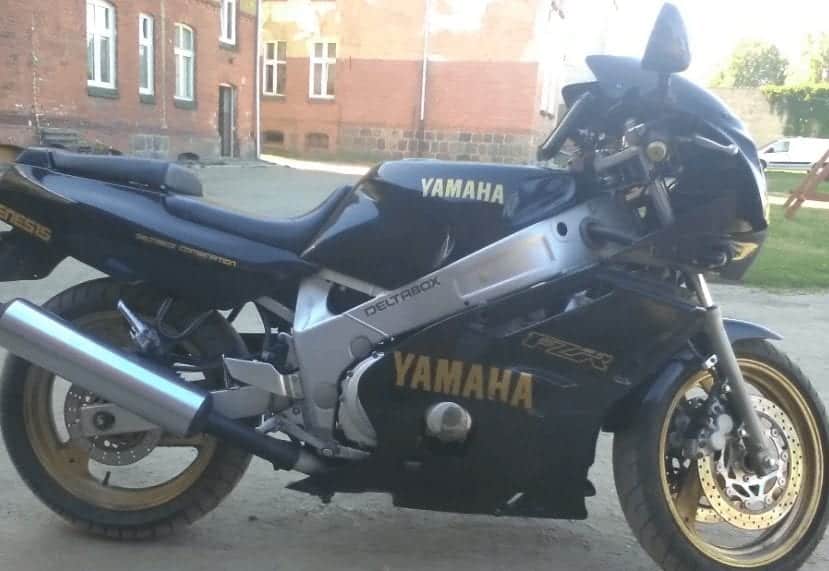 Motocykl zarejestrowany na 125 w 2018 roku. Nawet „sześćsetka” na 125? Tak…