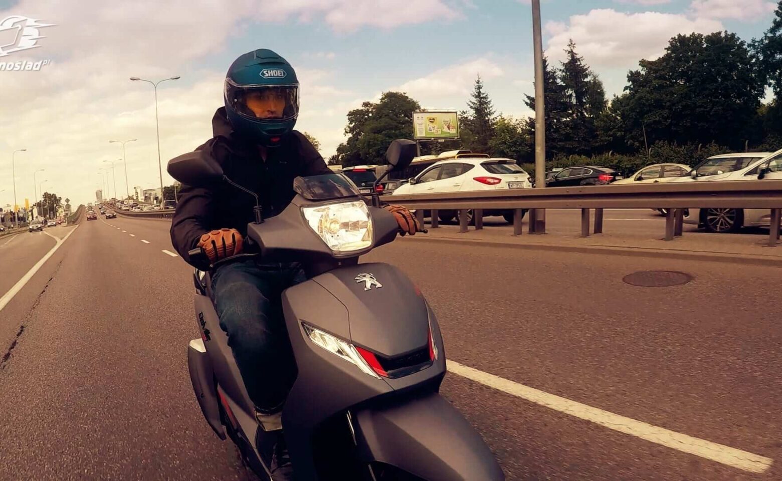 Peugeot Belville 125 RS 2018: Poprawny do bólu