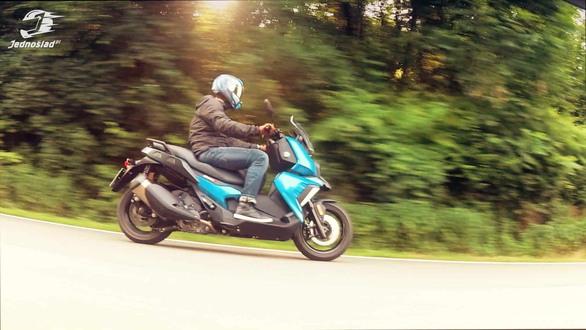 Nowe BMW C 400 X: Tak, tego skutera właśnie brakowało
