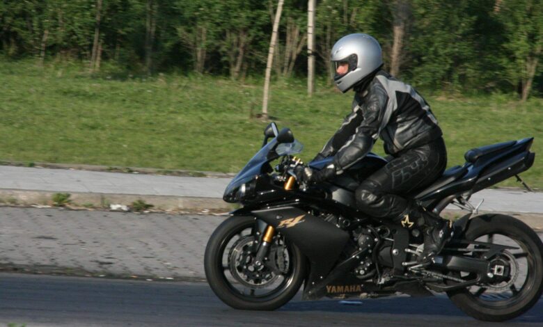 Yamaha R1 Na 125 R1 Na Prawo Jazdy Kategorii B Lub A1 Kiedy Zajmie Sie Tym Policja Jednoslad Pl Yamaha R1 Na 125 R1 Na Prawo Jazdy Kategorii B Lub A1 Kiedy Zajmie Sie Tym Policja Jednoslad Pl