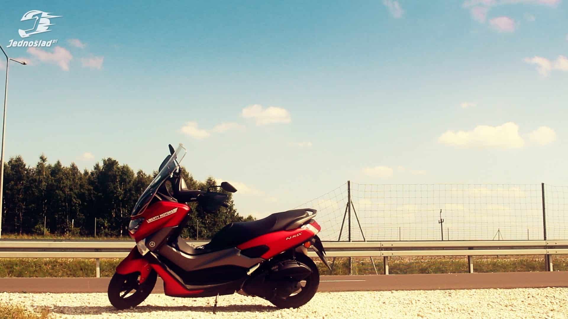 Yamaha NMAX 125: Skuter miejski z domieszką maxi skutera i turystyka