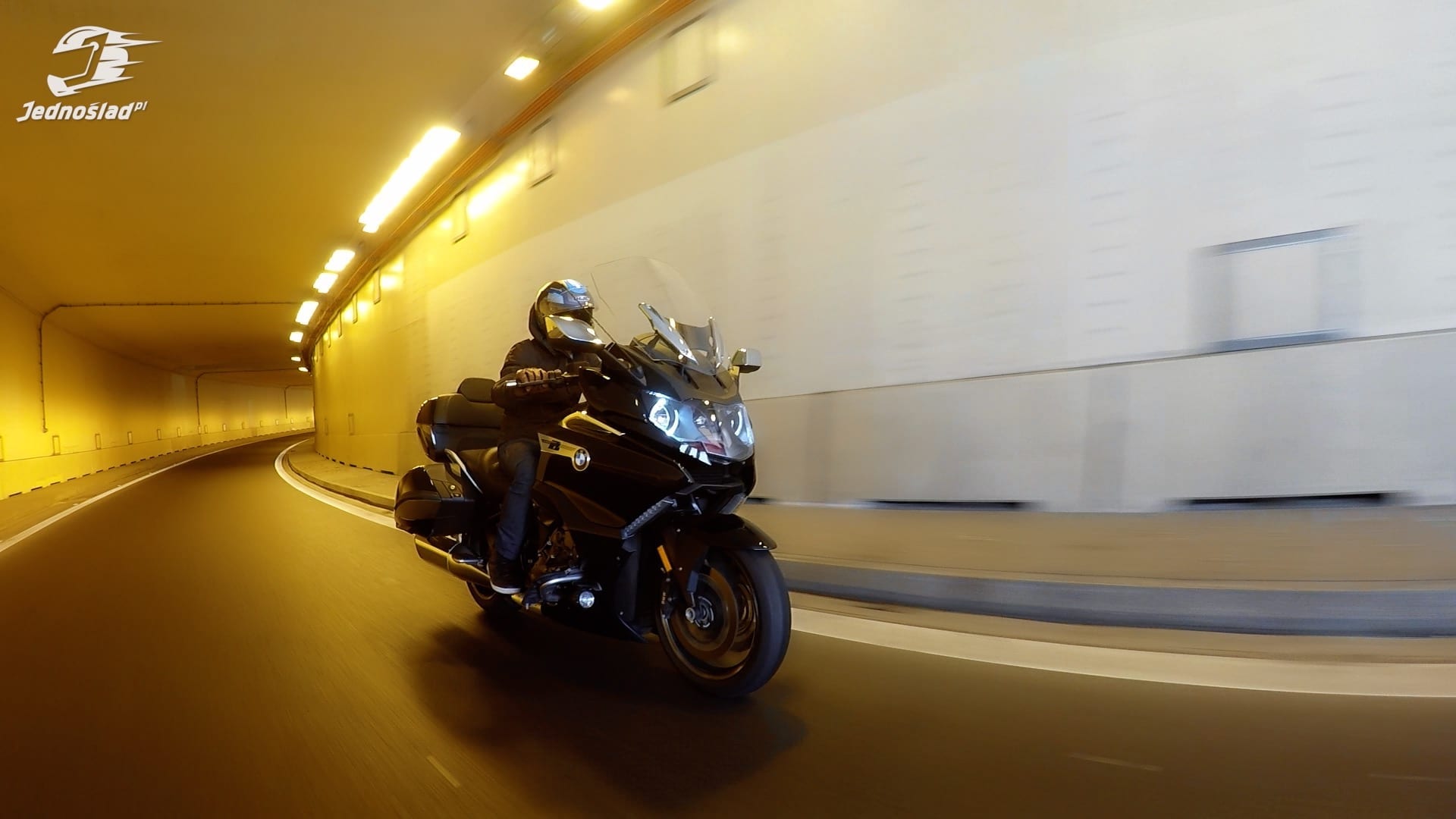 BMW K 1600 Grand America 2018: Mało który motocykl robi na mnie takie wrażenie
