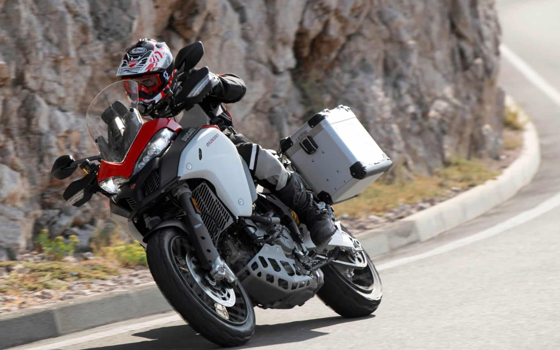 Ducati Multistrada 1260 Enduro 2019. Wyższa moc, lepsze wyposażenie