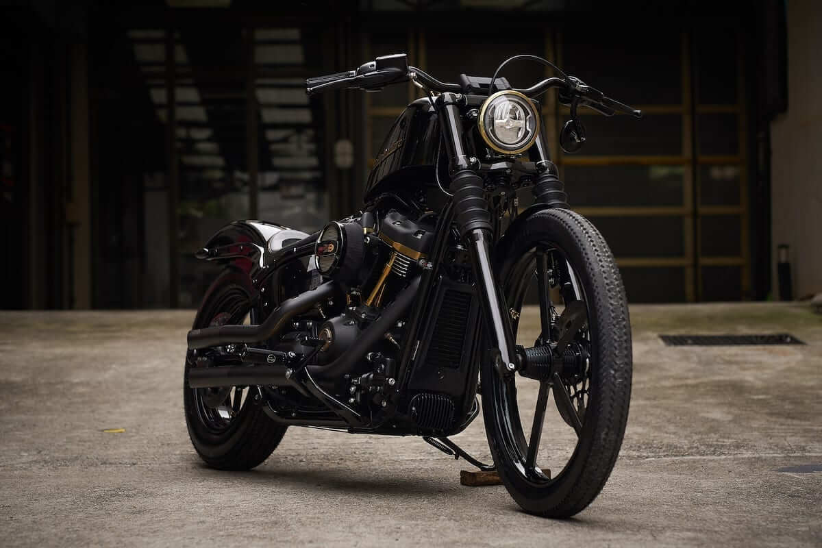 Salon Harley-Davidson® z Bangkoku z modelem Street Bob® „Prince” zwycięzcą Bitwy Królów 2018!