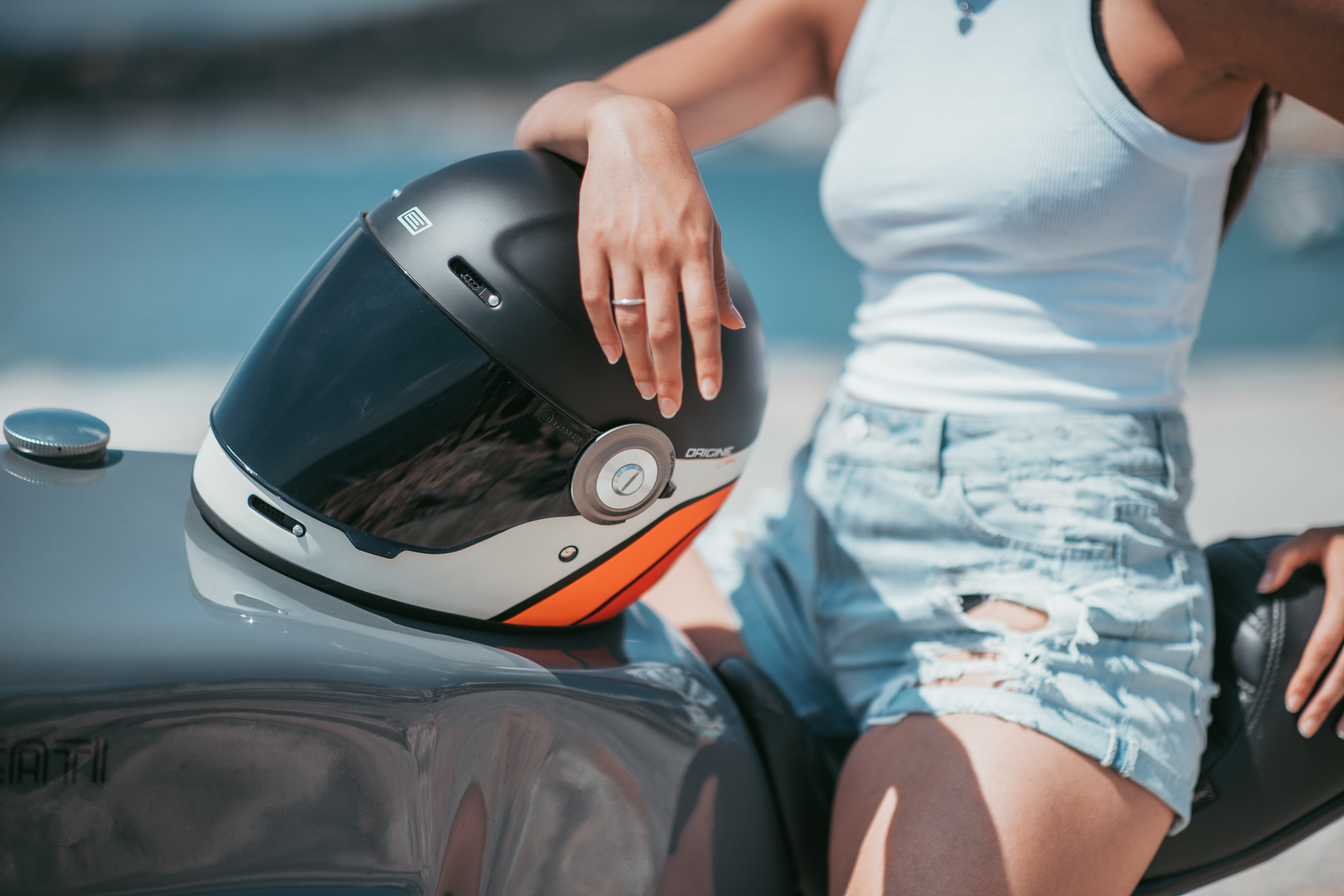 Kask retro na motocykl 2019. Origine Vega