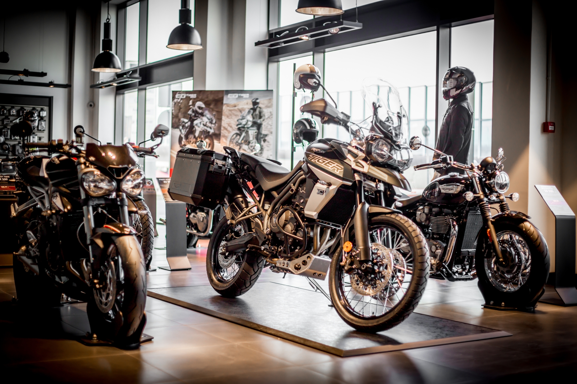 Aluminiowe kufry motocyklowe do Triumph Tiger 1200 i Tiger 800. Promocja 2019