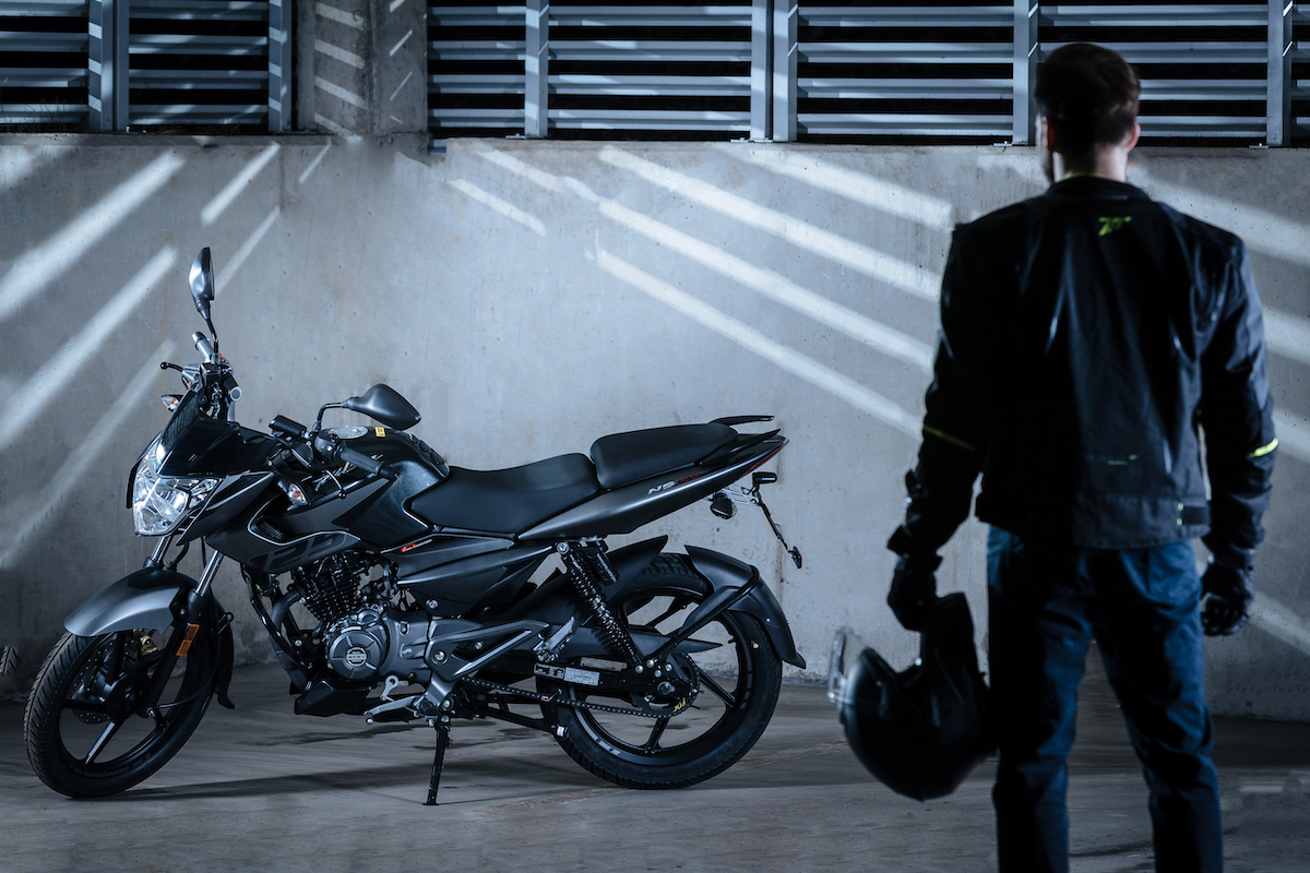 Bajaj Pulsar NS 125. Motocykl 125 na prawo jazdy B do miasta Kilka słów o Bajaj Pulsar NS125 Motocykle 125 Opinie