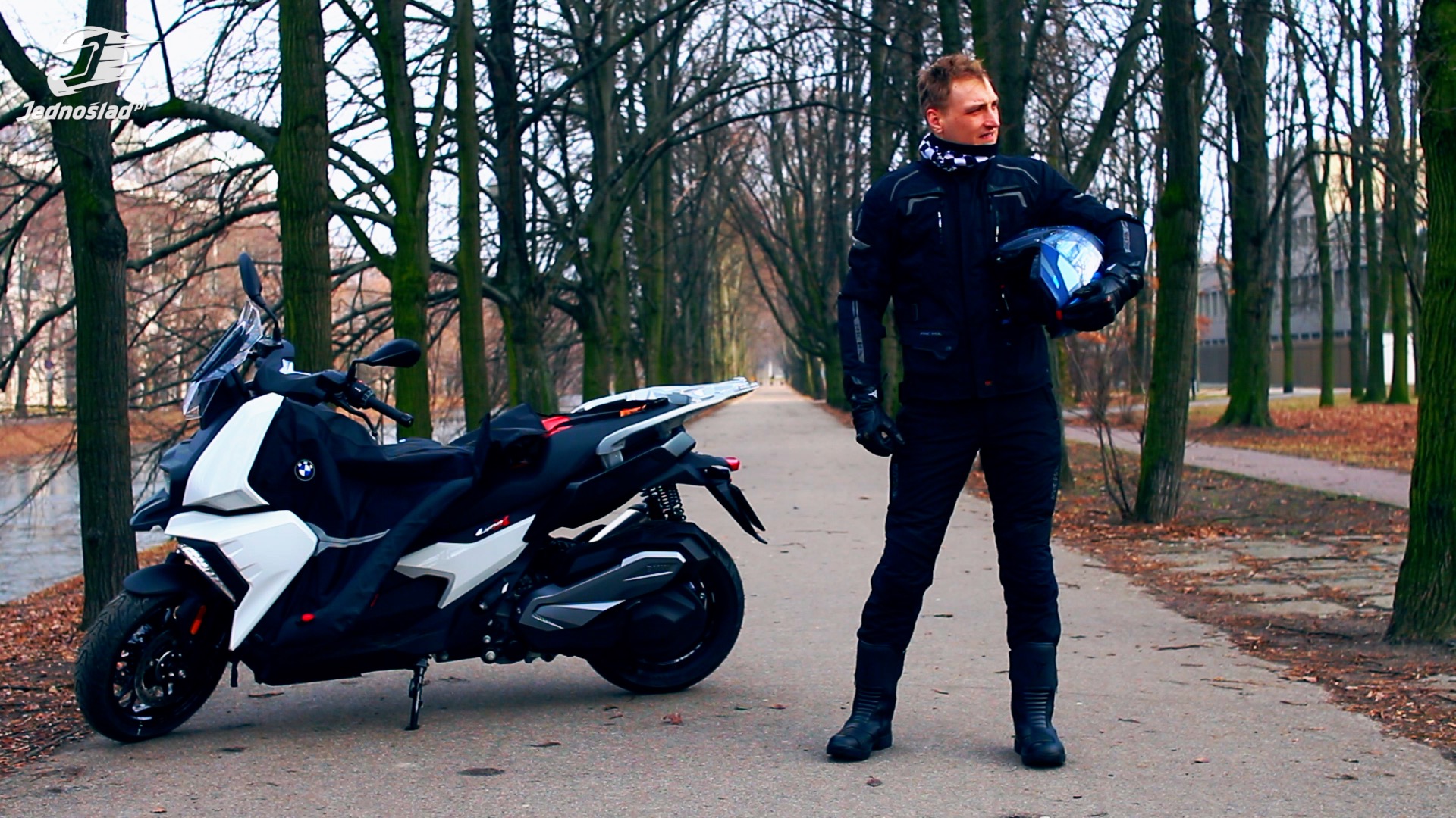 Jak ubrać się na motocykl zimą i wczesną wiosną? Odzież Richa i Seca