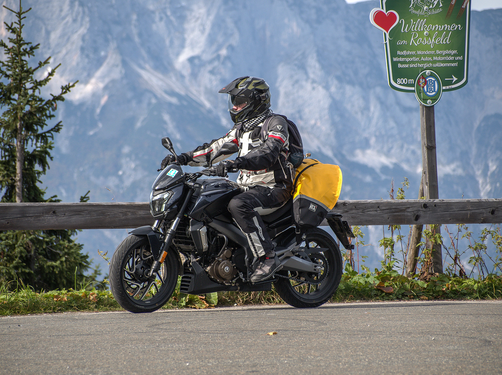 Ponad 1000 km po Polsce na Bajaj Dominar 400. Jak wrażenia?