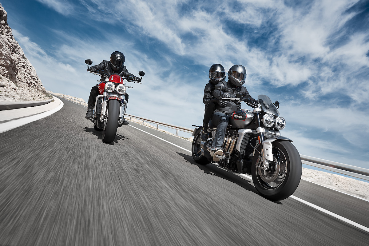 NOWY Triumph Rocket 3 R 2019 i Triumph Rocket 3 GT 2019. Jest moc!