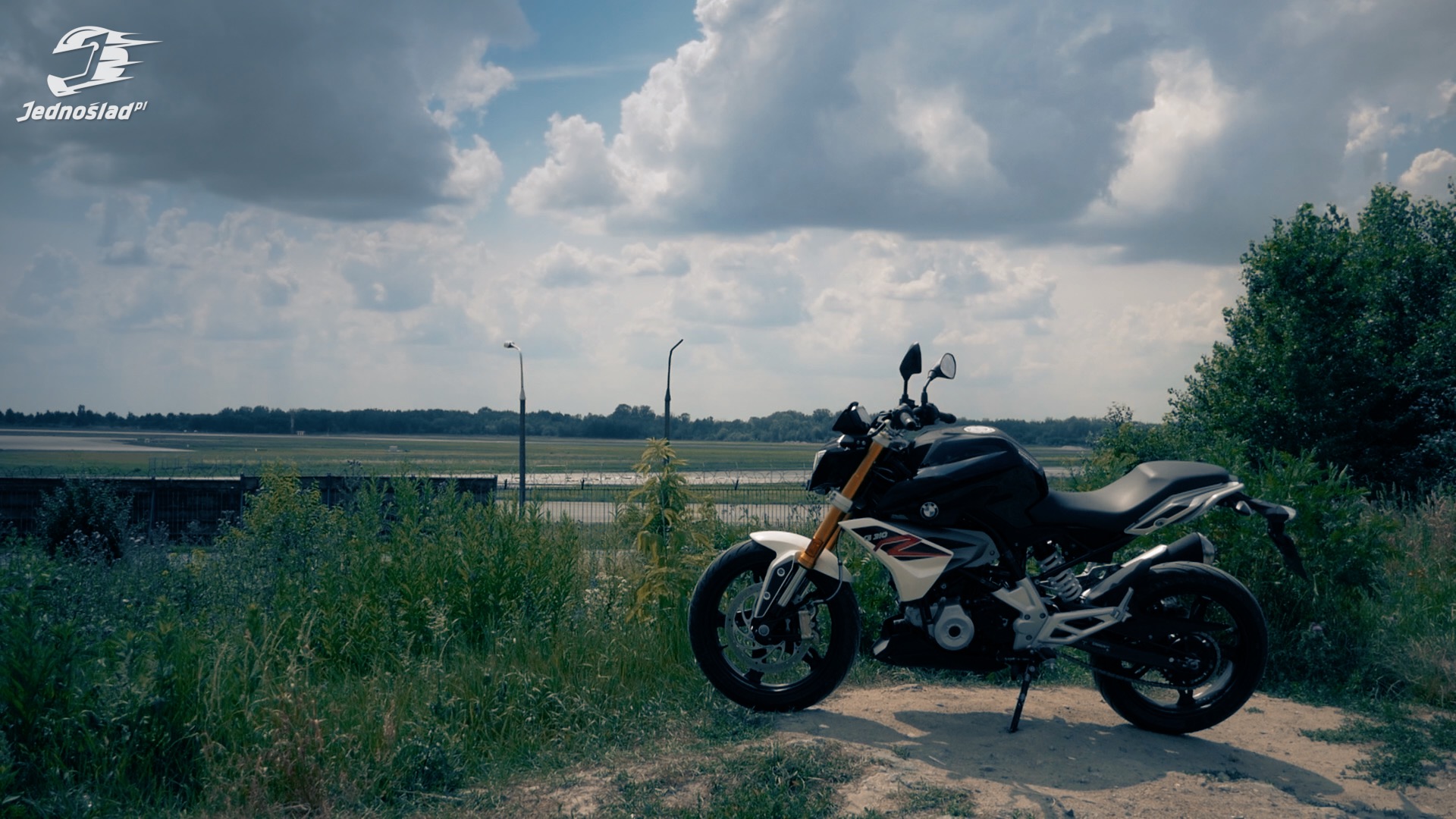 Czy BMW G 310 R to nadal jeden z najlepszych motocykli w kategorii A2?