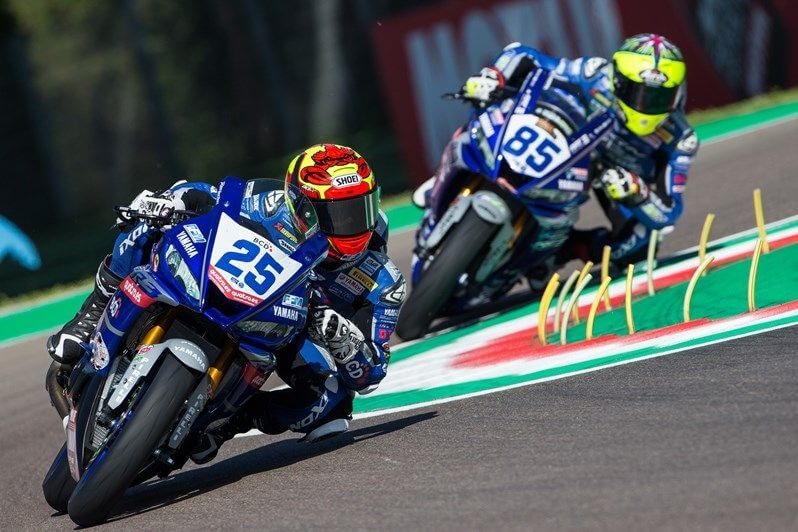 Startuje Puchar FIM Yamaha R3 bLU cRU dla młodych motocyklistów