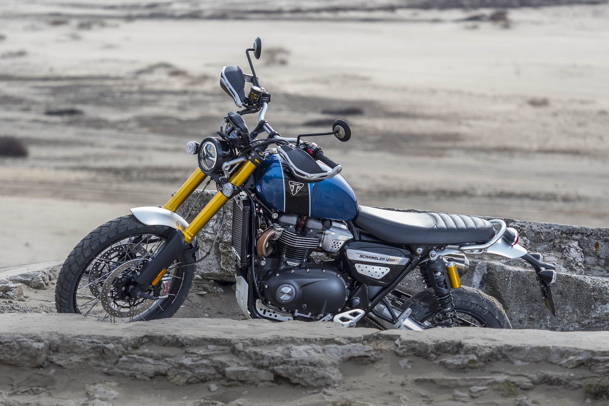 Triumph Scrambler 1200 XE. Czy jeździ tak dobrze jak wygląda?