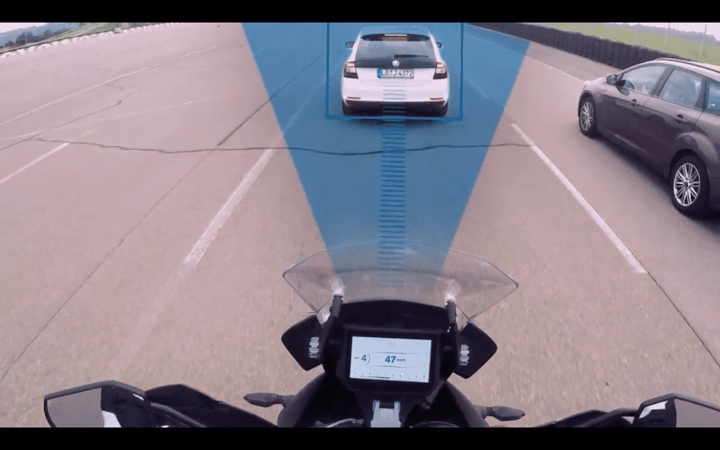 Obowiązkowe inteligentne ograniczniki prędkości (ISA) także w motocyklach?