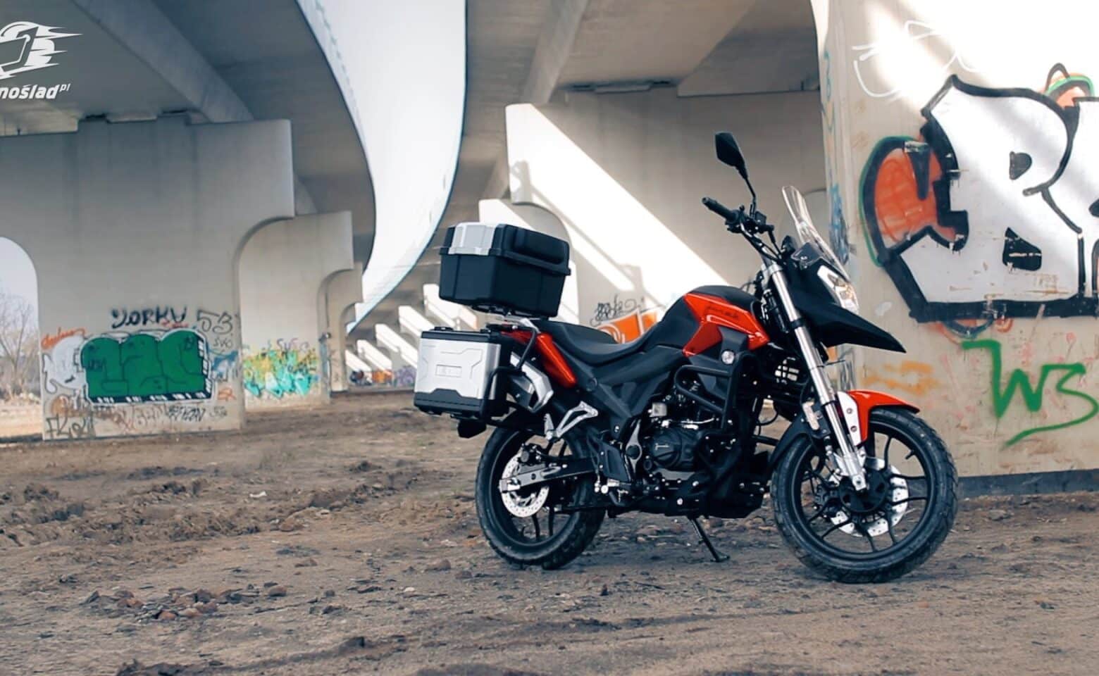 Junak RX One 125: Mały motocykl adventure na prawo jazdy B