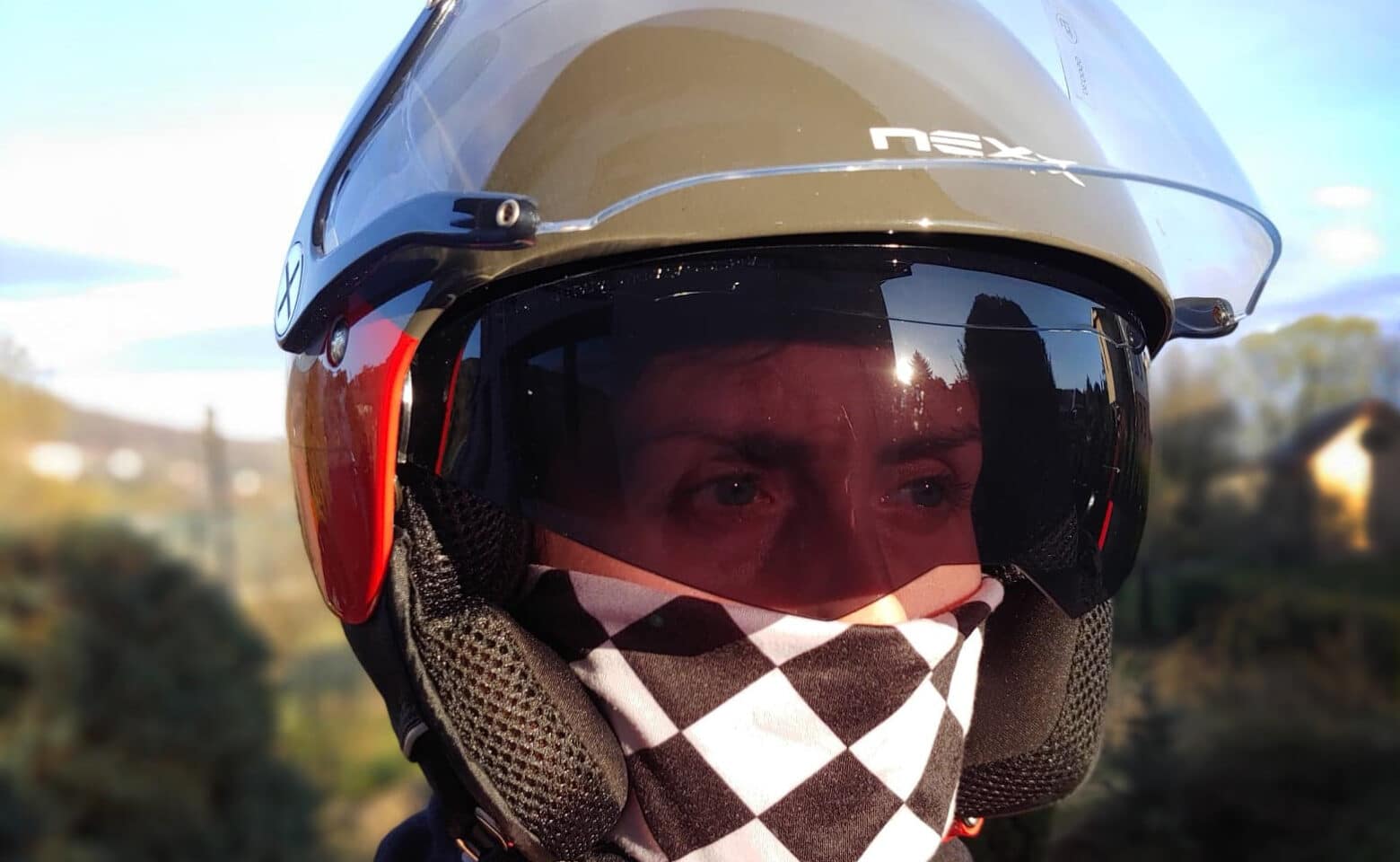 Jazda motocyklem: Tak, ale w masce?