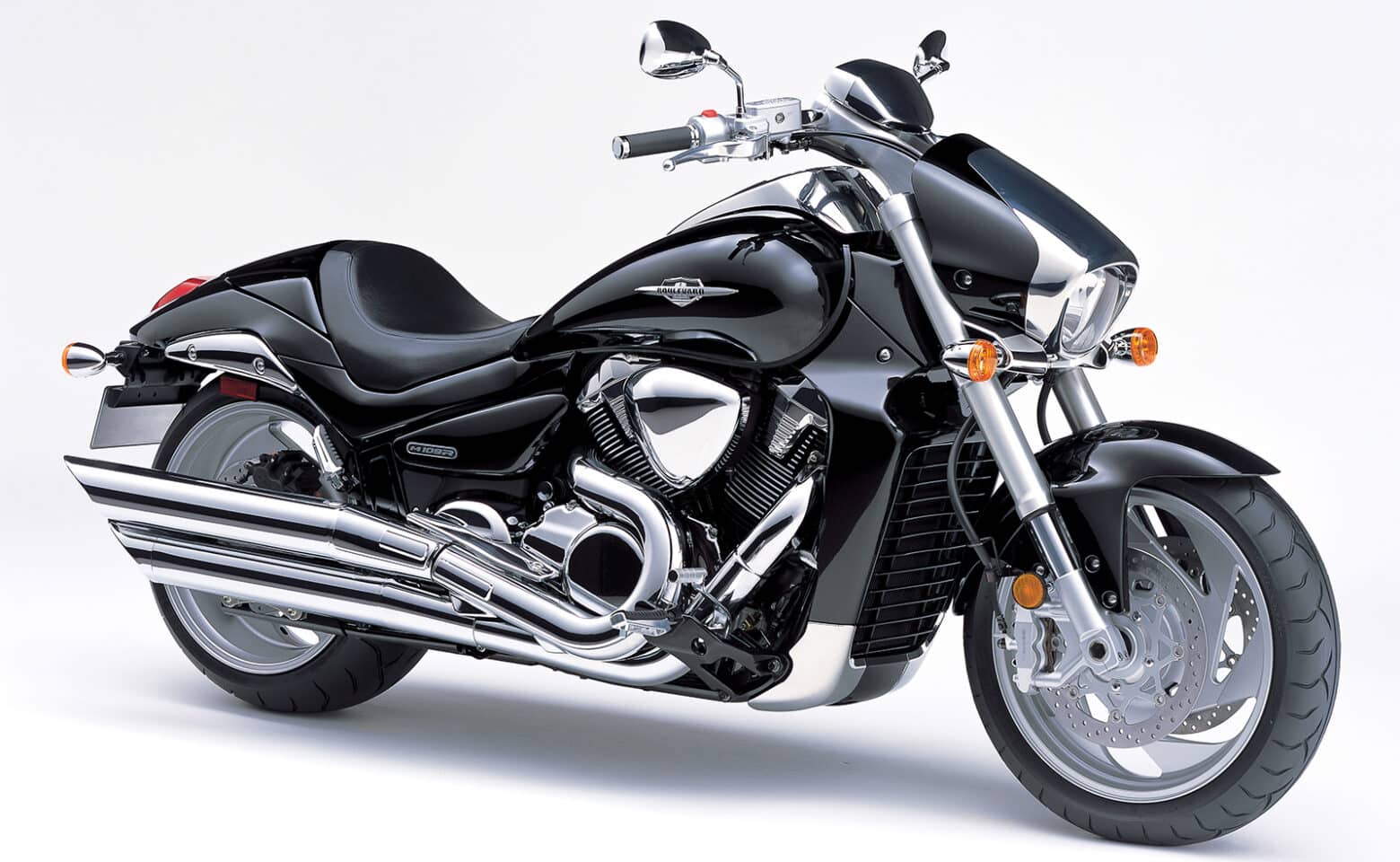 Suzuki M 1800 R Intruder – momentem obrotowym zmień kierunek obrotów Ziemi [OPIS, DANE TECHNICZNE, WADY, ZALETY, ZDJĘCIA]