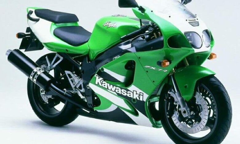 KAWASAKI ZX-7R 750 NINJA (1996 - 2003)