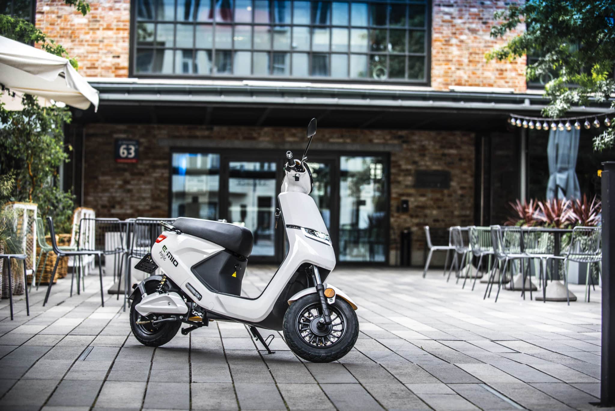 Skuter elektryczny E-Mio Agile: Elektromobilność w wydaniu 2.0