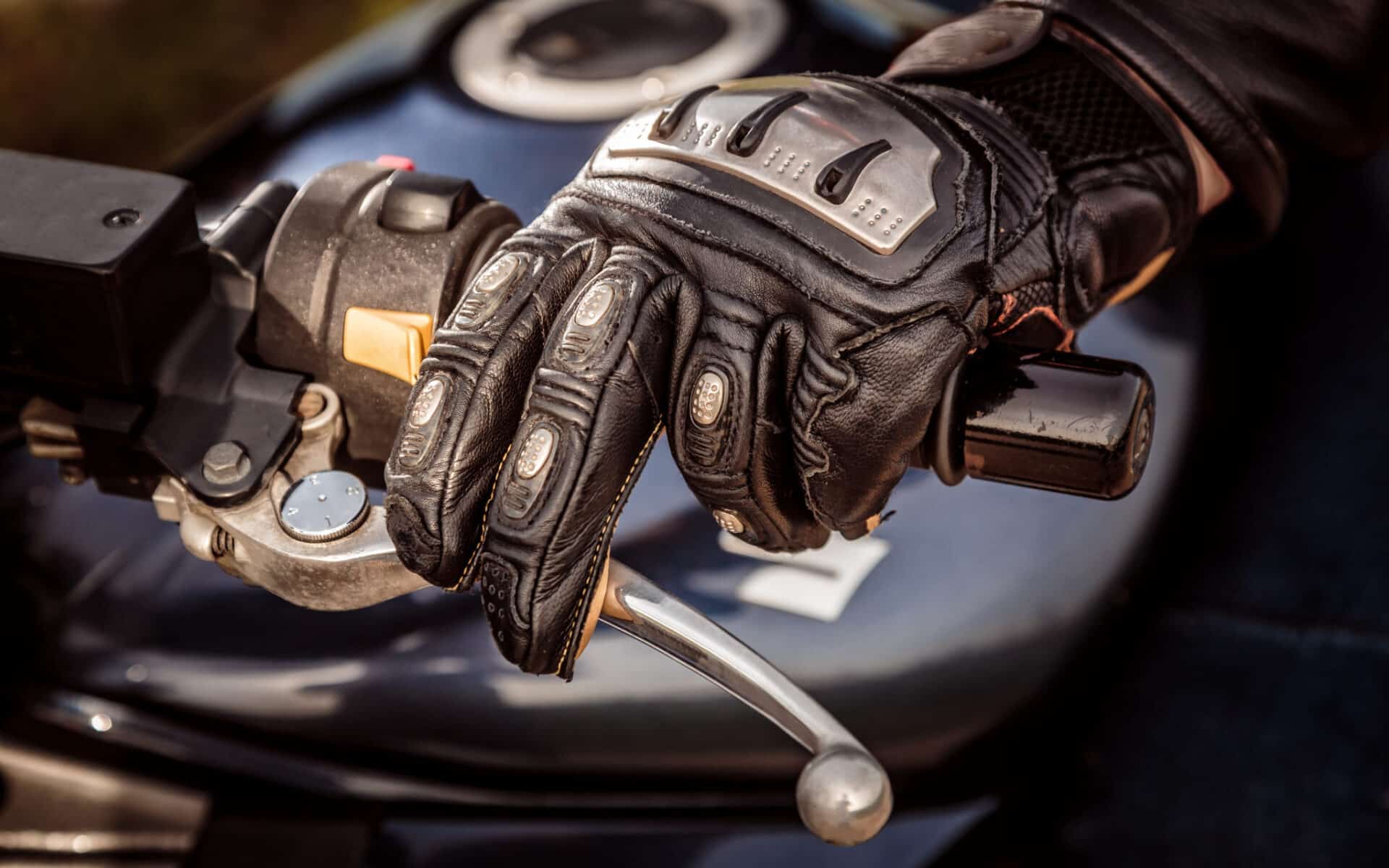 Jak działają biegi w motocyklu?