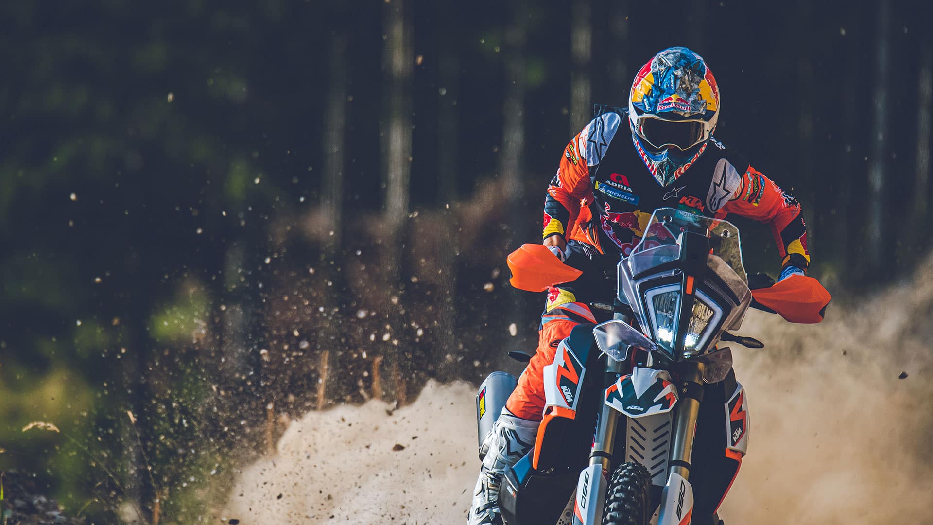 Nowy KTM 890 Adventure R (Rally) 2021: Błyskawiczna zmiana warty
