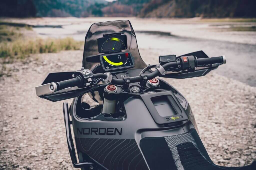 HUSQVARNA NORDEN 901
