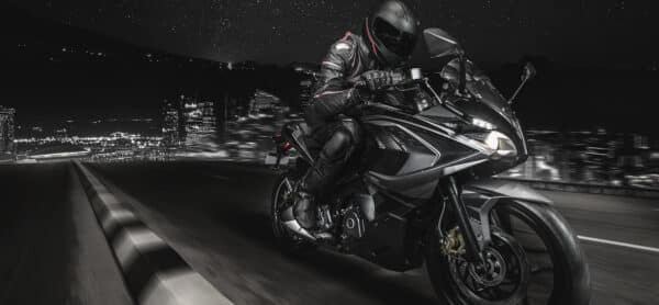 Bajaj PULSAR RS 200 - obrazek 3