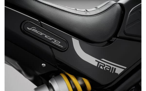Benelli Leoncino 500 Trail ES - obrazek 3