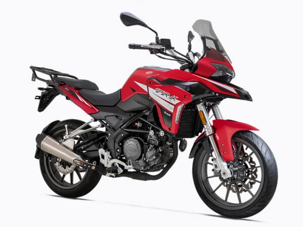 Benelli TRK 251 - obrazek 3
