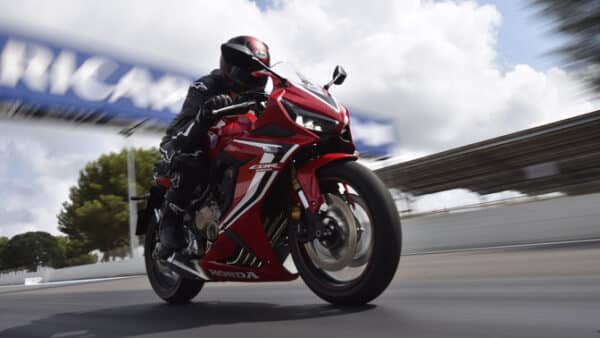 Honda CBR650R - obrazek 2