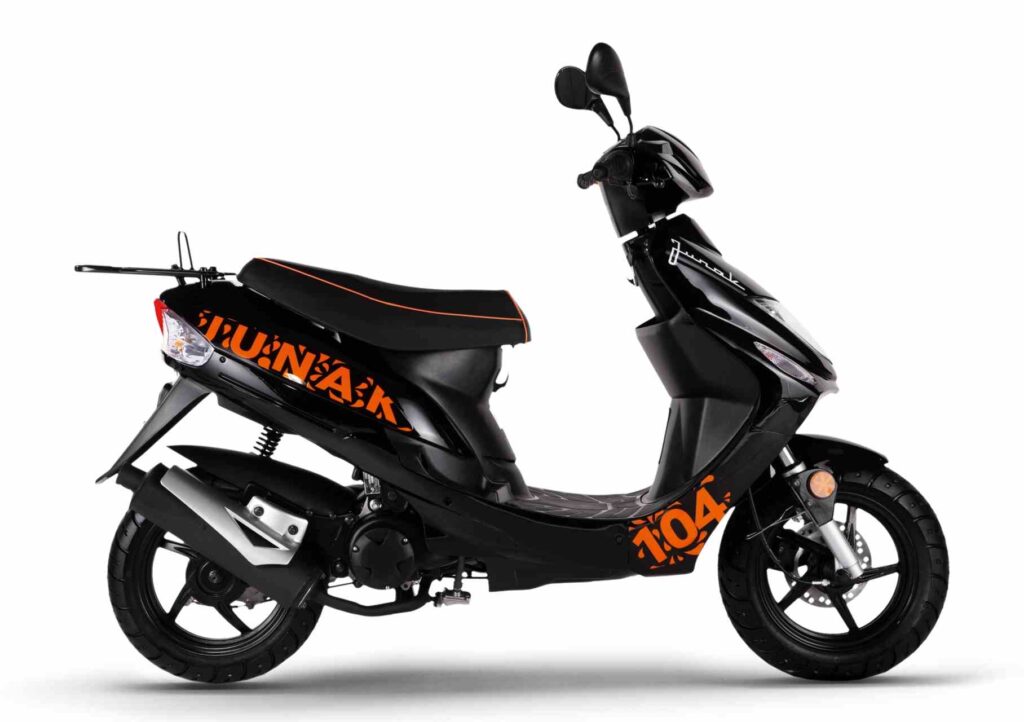 Junak 104