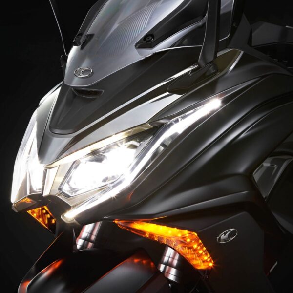 Kymco AK 550i - obrazek 6