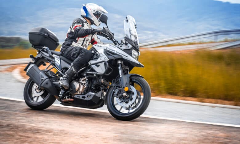 Suzuki V-Strom 1050 TCX Scorpion Revit