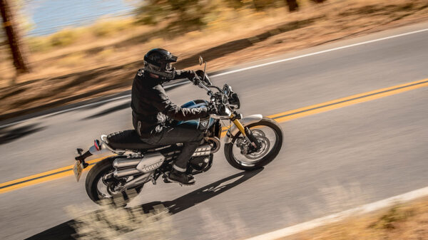Triumph Scrambler 1200 XE - obrazek 3