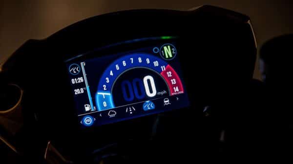 Triumph Speed Triple S - obrazek 8