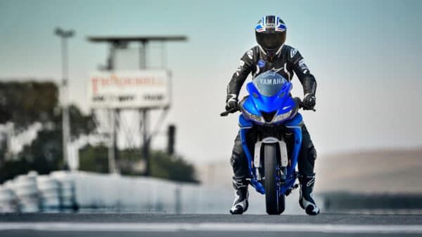 Yamaha YZF-R125 - obrazek 3