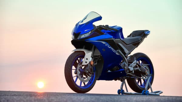 Yamaha YZF-R125 - obrazek 2