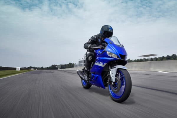 Yamaha YZF-R3 - obrazek 4