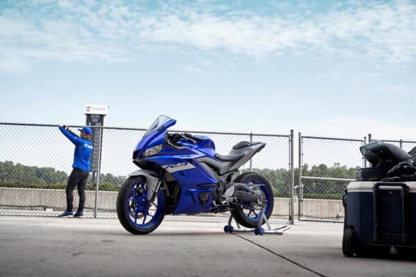 Yamaha YZF-R3 - obrazek 3