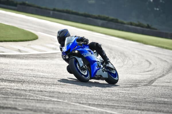 Yamaha YZF-R6 - obrazek 2