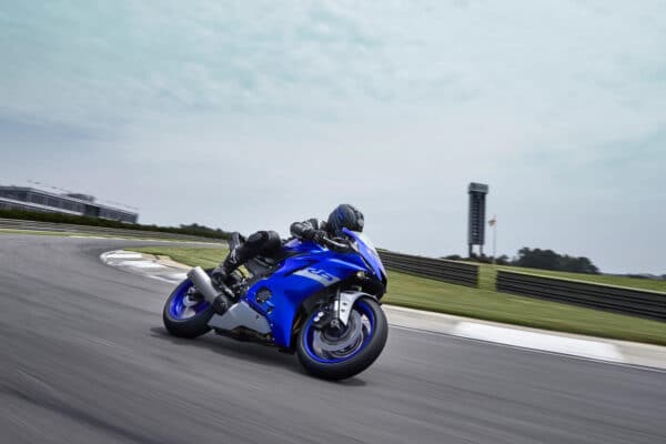 Yamaha YZF-R6 - obrazek 4