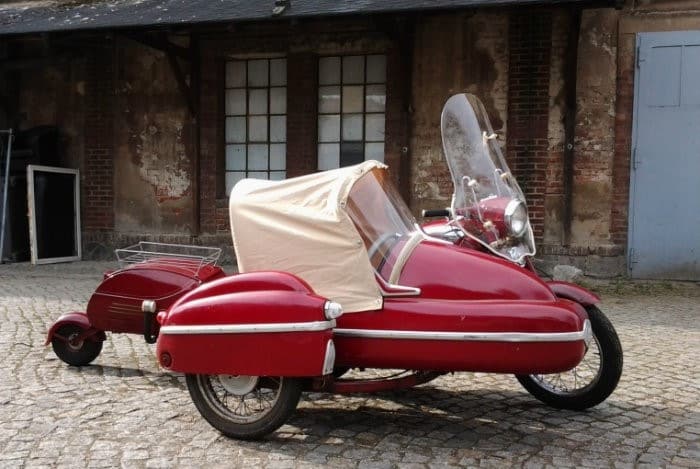 JAWA 350 i Velorex 560