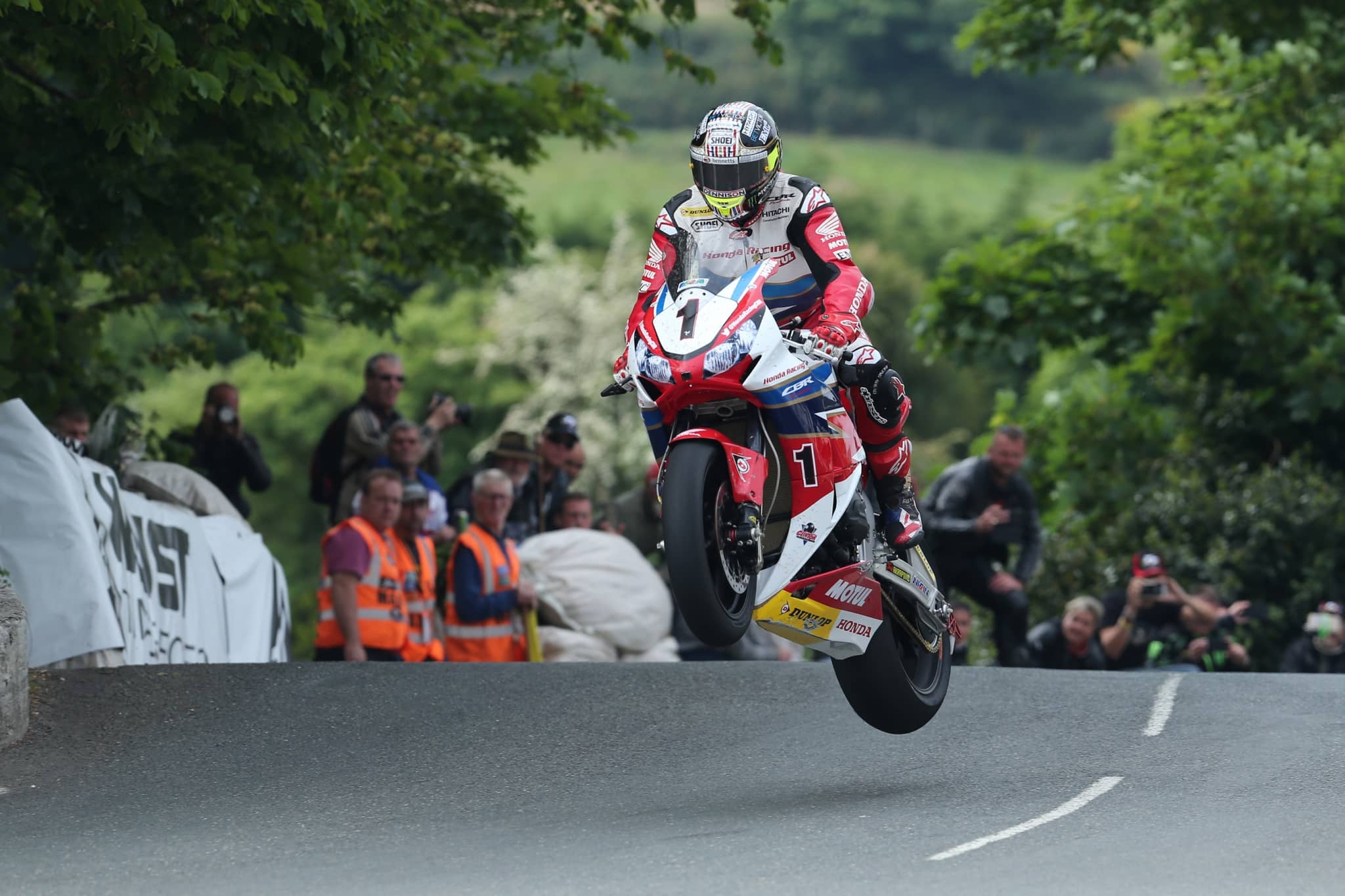 DAVE KNEEN/PACEMAKER PRESS, BELFAST: 04/06/2016: John McGuinness (Honda - Honda Racing) at Ballaugh Bridge during the RST Superbike TT race.