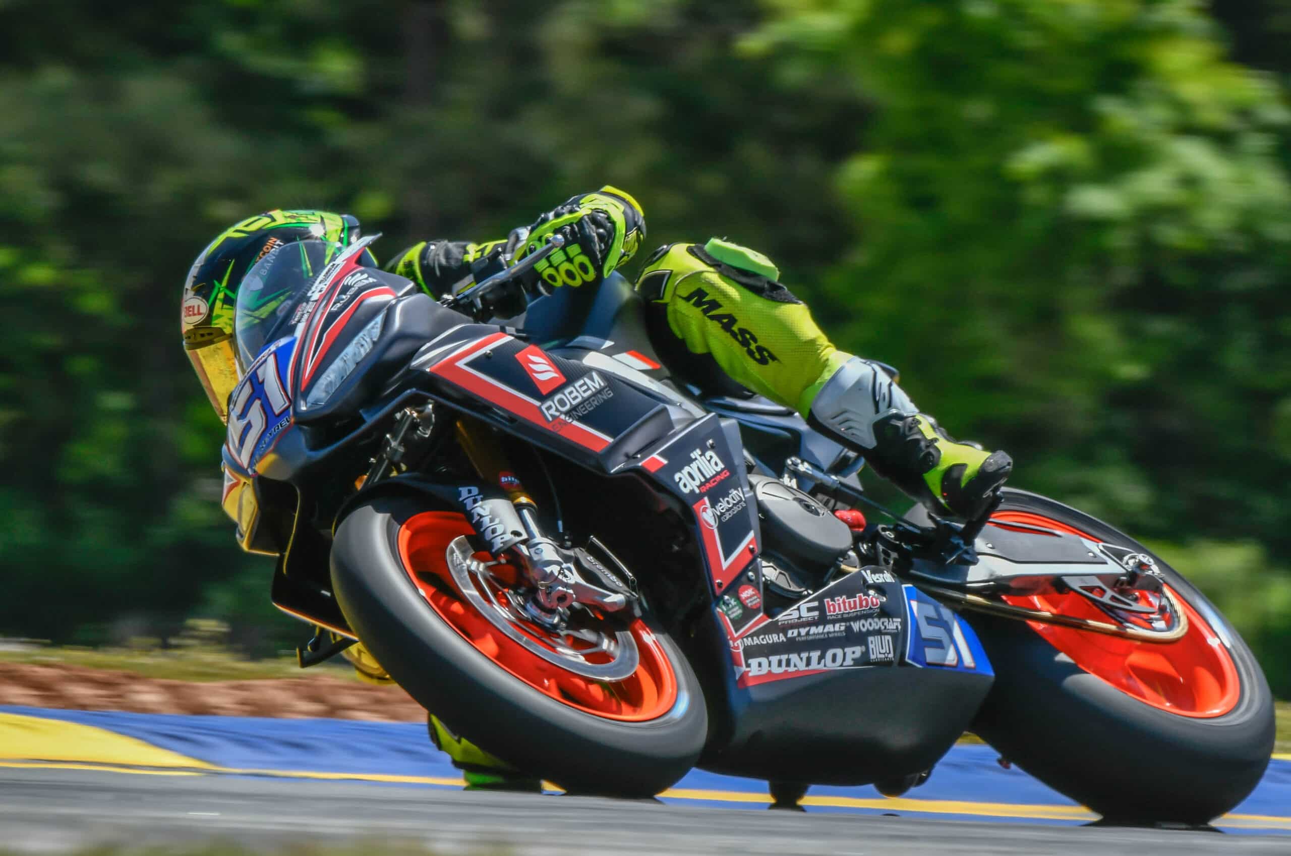 Aprilia RS 660 bierze szturmem mistrzostwa MotoAmerica!